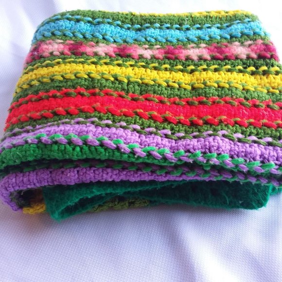 Vintage Crochet Baby Hand Made Quilt Granny Square - Picture 7 of 10